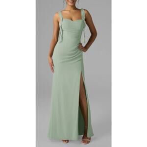 Elegant Green Maxi Dress